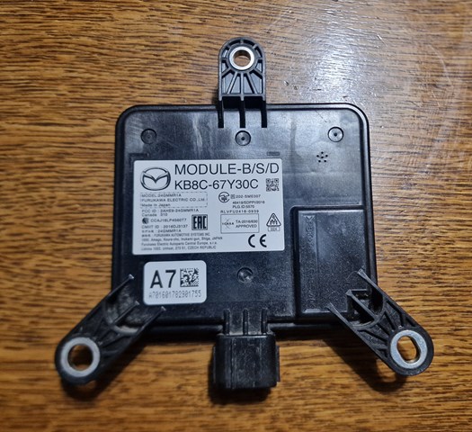 Датчик контроля мертвой зоны, задний KB8C67Y30C MAZDA