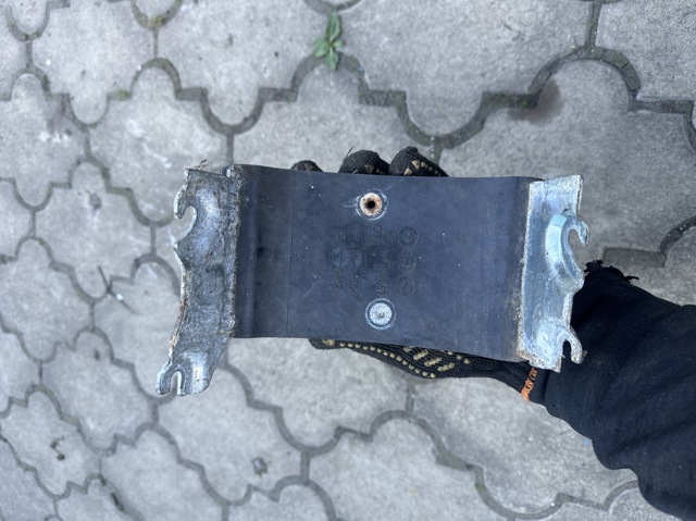 VAG 357959656 в наличии Павлоград