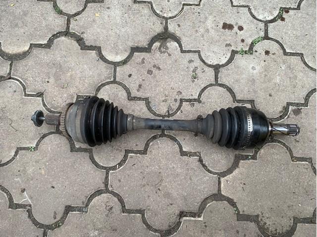 Привод передний левый 8251779 VOLVO