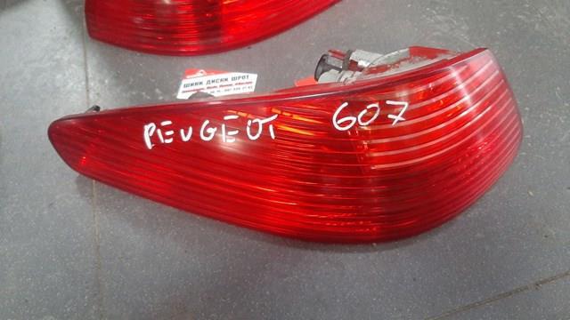 Фонарь задний левый внешний — фото 2