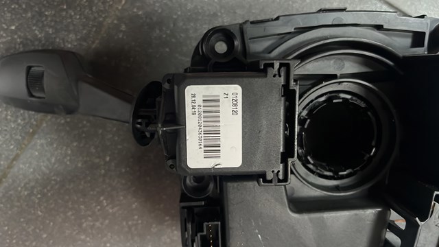 Підрулевий перемикач — фото 3