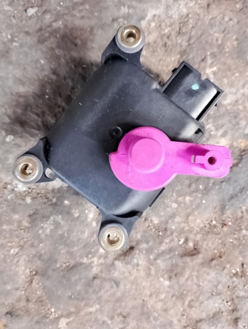 Шаговый двигатель печки — фото 3