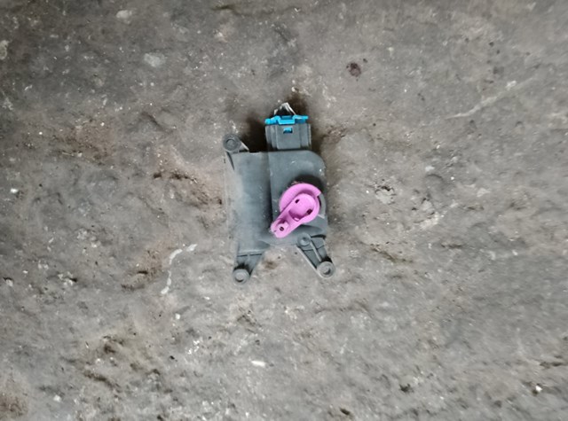 Привод заслонки печки — фото 2