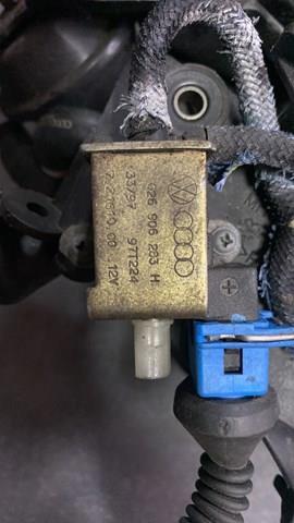 Переключающий клапан регулятора заслонок впускного коллектора — фото 2