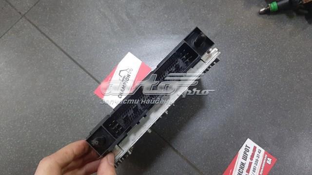 блок управления двигателем для Volvo V70 / S70 2.5 TDI — фото 2