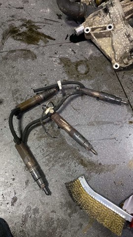 Форсунка впрыска топлива