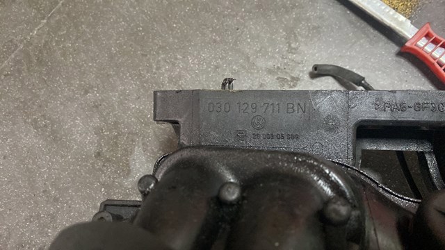 колектор впускний — фото 2