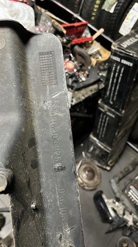 Кришка двигуна декоративна — фото 3