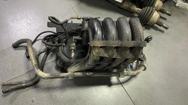 колектор впускний — фото 3