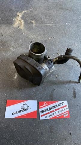 Дроссельная заслонка в сборе