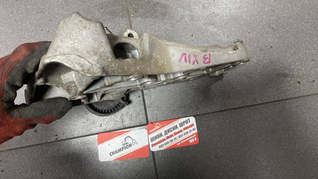 Кронштейн генератора — фото 7