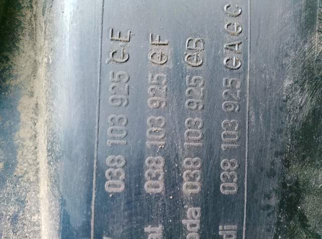 Кришка двигуна декоративна — фото 3