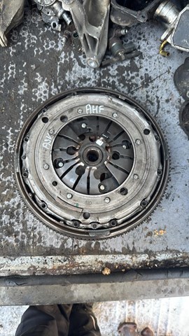 Маховик двигателя