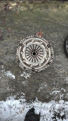 Маховик двигателя