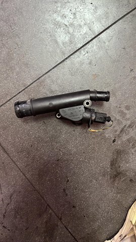 Трійник системи охолодження volkswagen