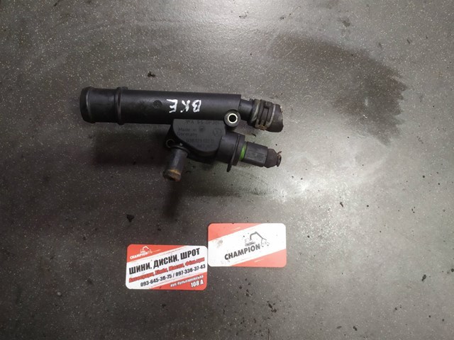 Фланец системы охлаждения (тройник) — фото 3