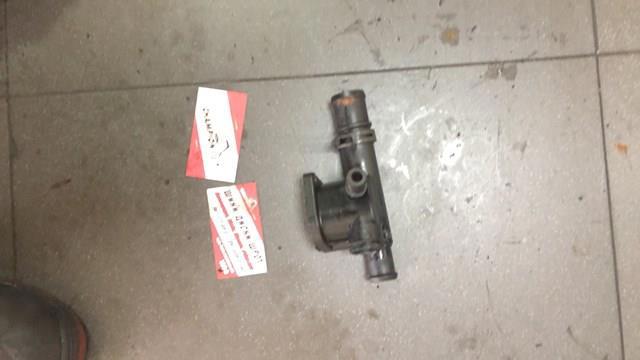 Фланец системы охлаждения (тройник)