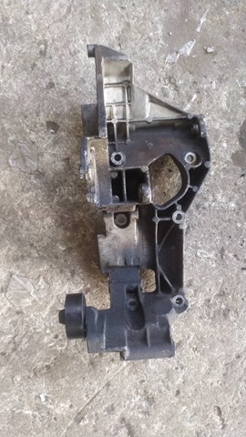 кронштейн генератора — фото 7