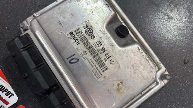 Модуль управления (ЭБУ) двигателем — фото 4