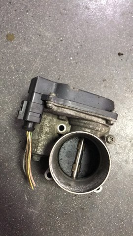 Дроссельная заслонка в сборе