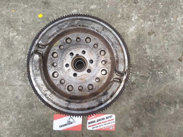 Маховик двигателя — фото 2