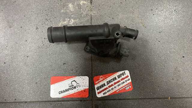 Фланец системы охлаждения (тройник) — фото 5