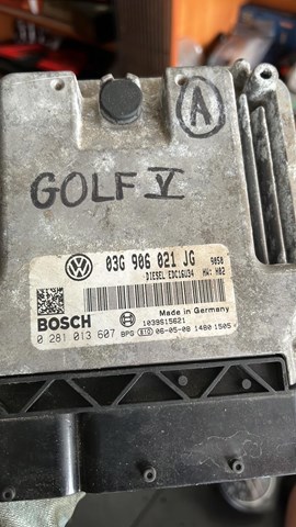 Блок управління двигуном — фото 2