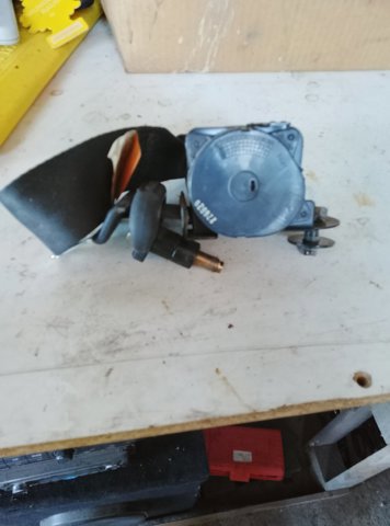 Ремінь безпеки — фото 13