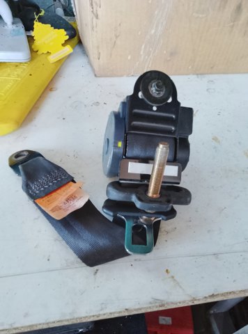 Ремінь безпеки — фото 6