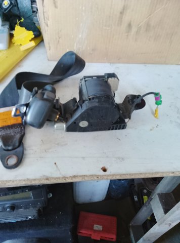 Ремінь безпеки — фото 5