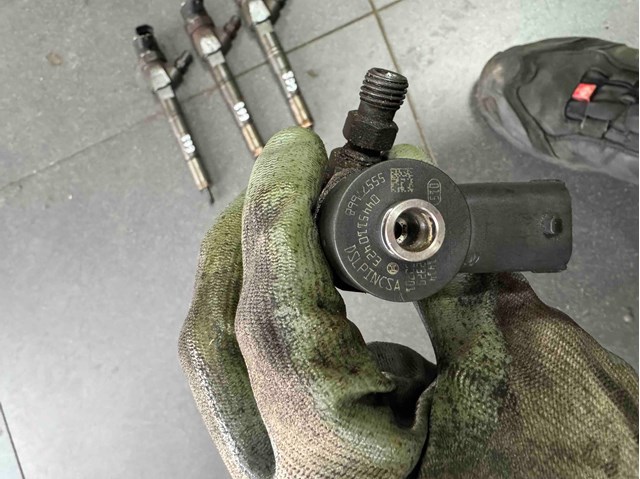 Форсунка впрыска топлива — фото 2