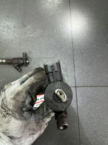 Форсунка впрыска топлива — фото 3