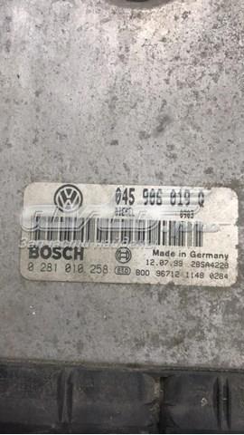 блок управления двигателем — фото 3