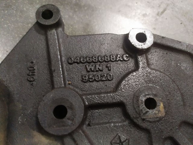 Кронштейн кріплення двигуна — фото 5