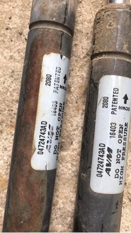 Амортизатор крышки багажника (двери 3/5-й задней) — фото 2