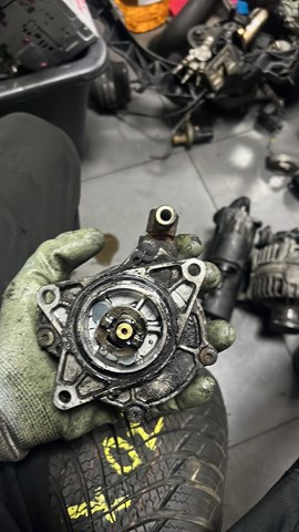 Насос вакуумний — фото 2