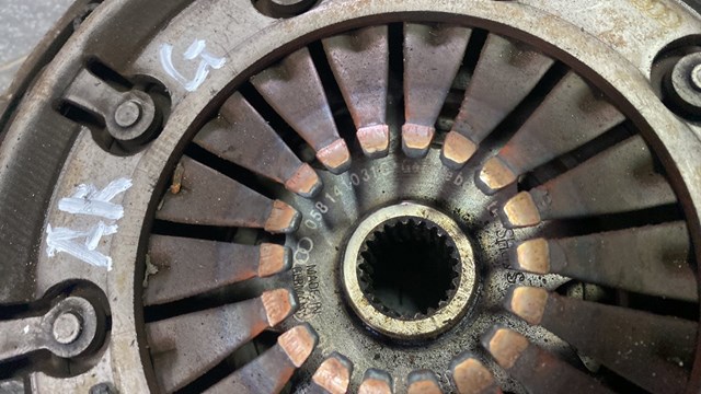 Маховик двигателя — фото 2