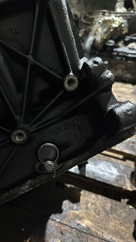 блок двигуна — фото 3