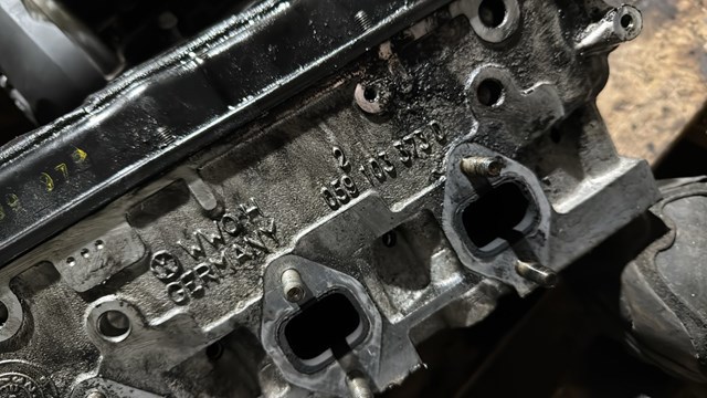 Головка блока цилиндров (ГБЦ) левая — фото 3