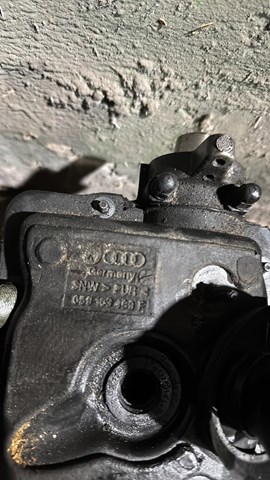 Клапанная крышка левая — фото 2