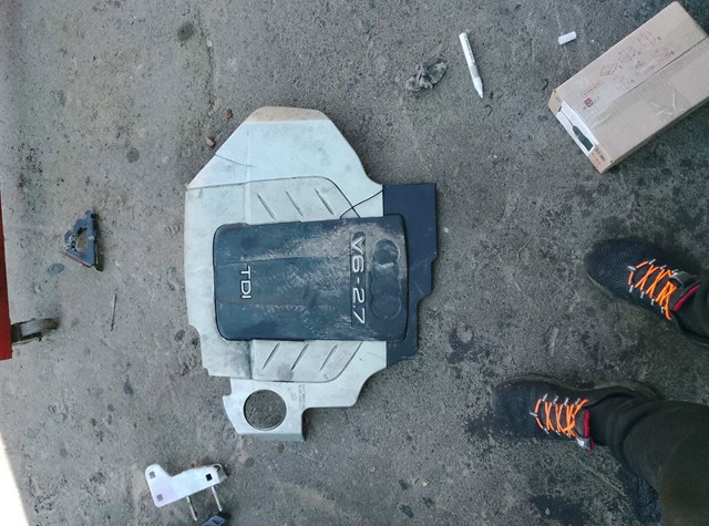 Кришка двигуна декоративна — фото 3