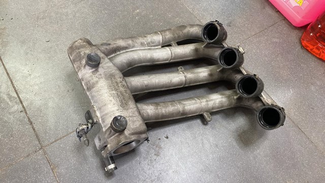 колектор впускной — фото 2