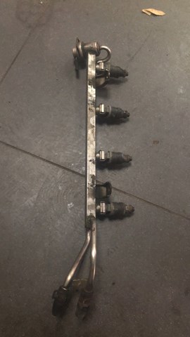 Распределитель топлива (рампа)