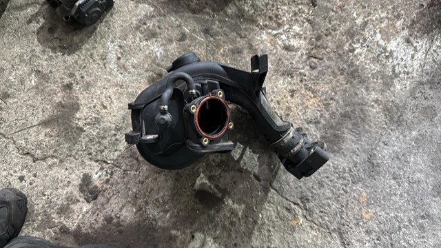 Колектор впускний — фото 3