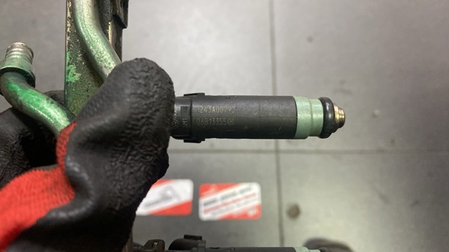 Форсунка впрыска топлива — фото 4