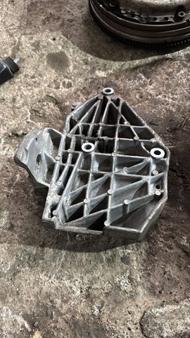 Кронштейн компрессора — фото 2