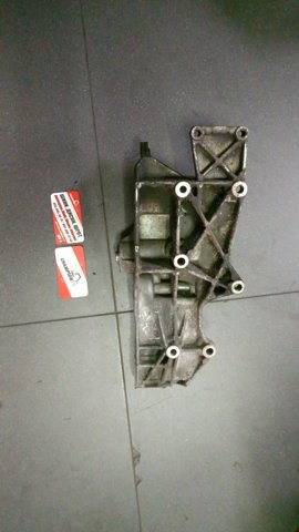 Кронштейн генератора — фото 4