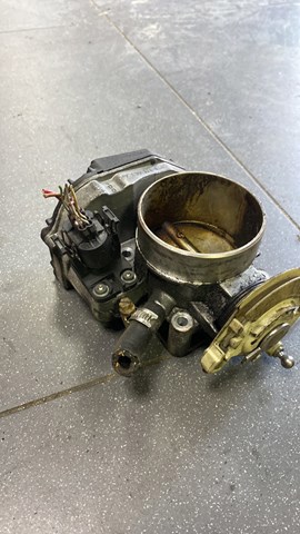 дросельна заслонка — фото 3