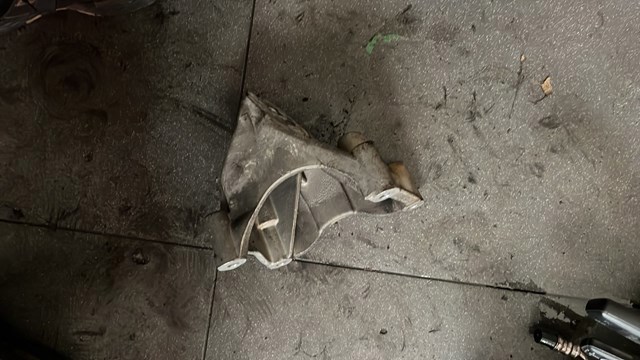 кронштейн — фото 3