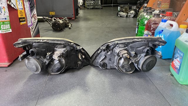 Фара права — фото 2